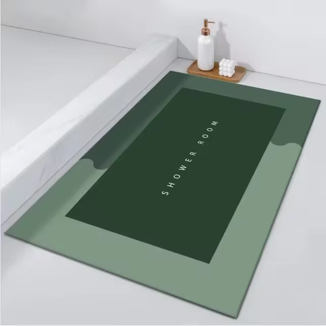 ¡Suelo seco en un instante con esta alfombra superabsorbente!