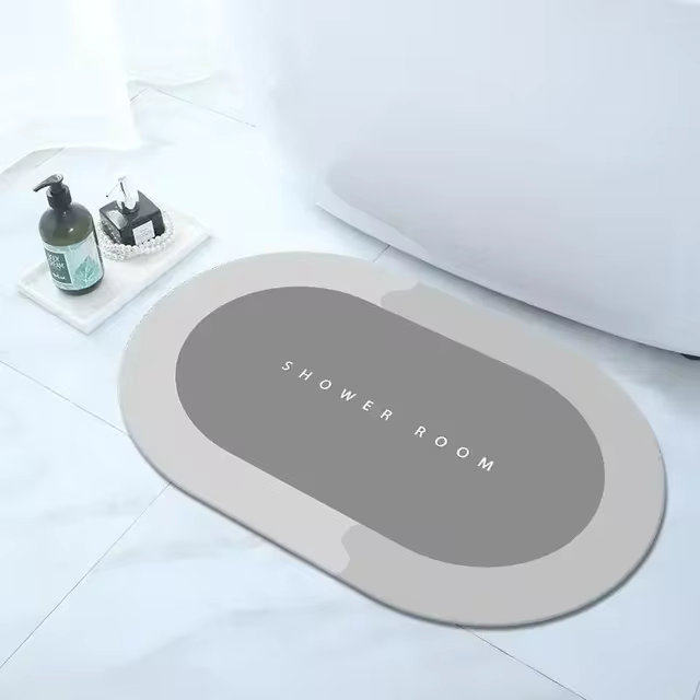 ¡Suelo seco en un instante con esta alfombra superabsorbente!