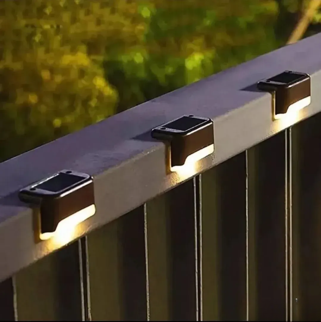Lampada solare LED ultra potente per esterni