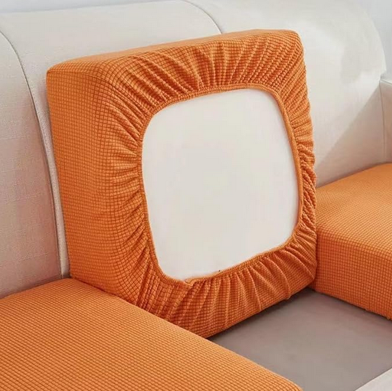 Anti-stain cover for sofa: Protection and style in one gesture 